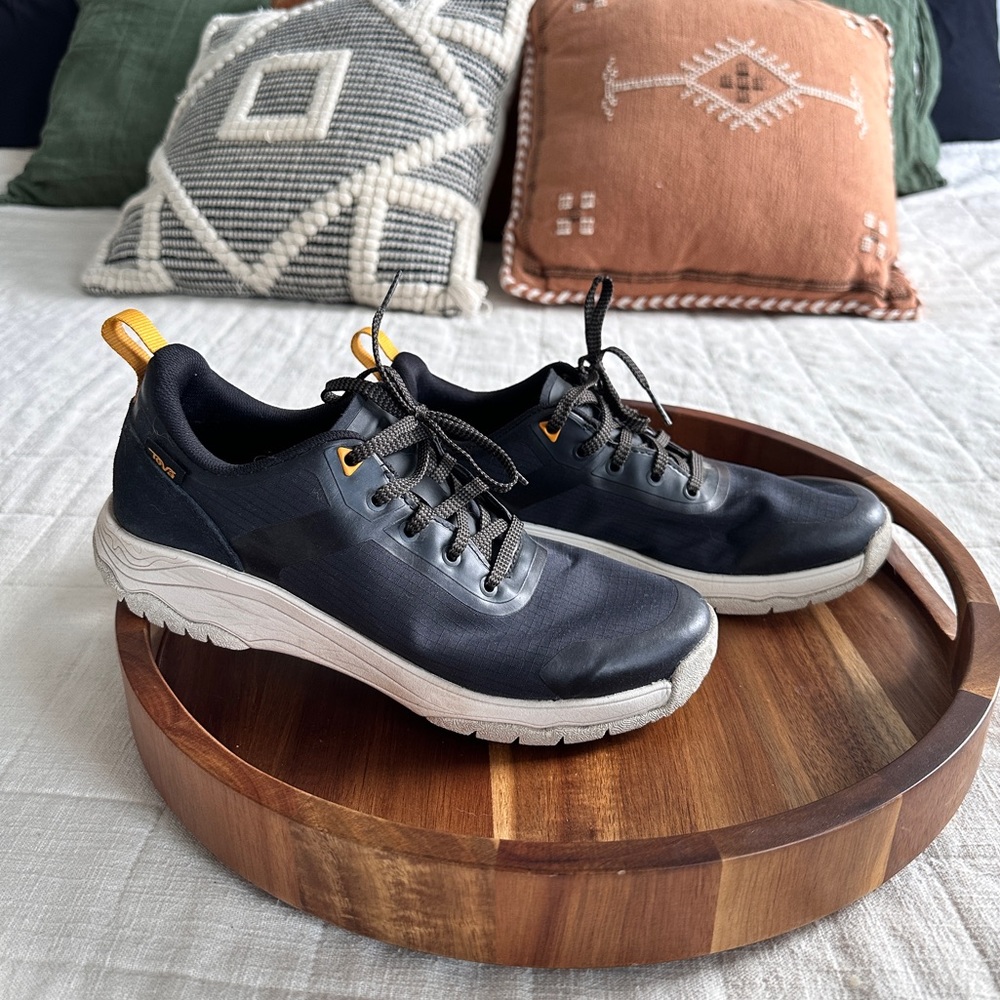 Teva Gateway Low Hiking Sneaker